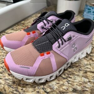 Women’s On Running Cloud 5 Push Fiji / Rose Size 7
